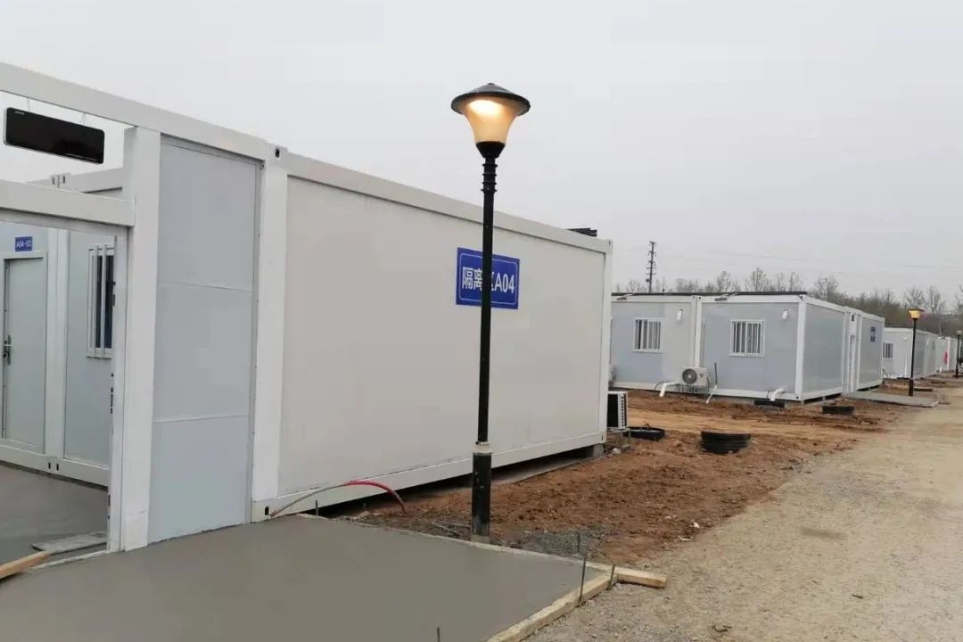 疫情就是命令,镀铝锌钢板销售厂家宏鑫源紧急驰援多地方舱医院建设(图5) 疫情就是命令,镀铝锌钢板销售厂家宏鑫源紧急驰援多地方舱医院建设(图5)